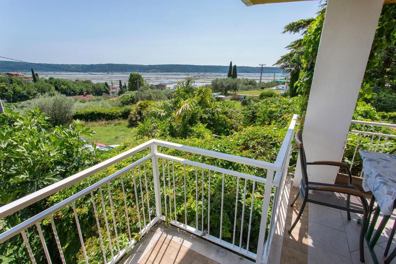 Vista Del Sal Apartment ปอร์โตรอซ ภายนอก รูปภาพ